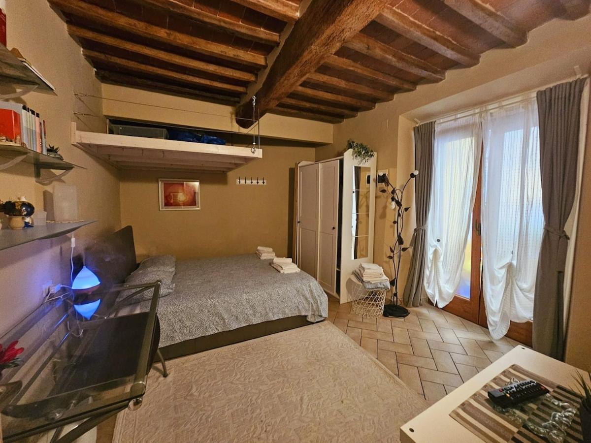 Tra Miracoli E Cavalieri Appartamento Pisa